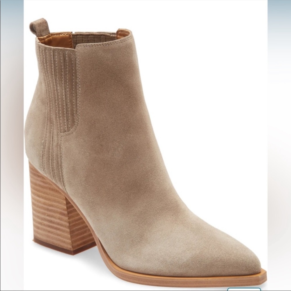 NWT Marc Fisher LTD Oshay pointed toe bootie in cloud suede